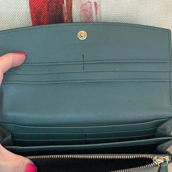 COA⭐️BURBERRY Continental wallet⭐️Smoky green⭐️PERFECT A FOR WALLET ON CHAIN⭐️ - Picture 7 of 12